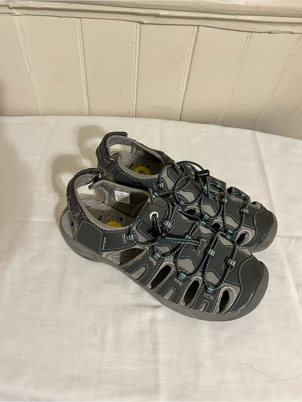 Eddie Bauer Kelowna Men’s Waterproof Hiking Sandals/Gray/Size 9/NWOB